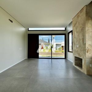 Casa de Condomínio com 182m² e 3 dormitórios no bairro Jardim Botânico em Lajeado para Comprar