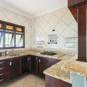 Casa, 4 dormitórios, 1 suíte, 2 vagas no bairro Itapeva Norte em Torres para Comprar