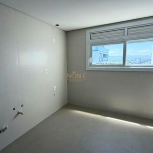 Apartamento com 93m², 2 dormitórios, 2 suítes, 2 vagas no Bella Vita em Torres para Comprar