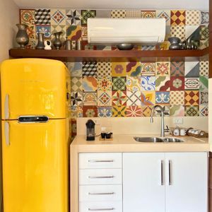 Casa com 518m², 5 dormitórios, 2 suítes, 2 vagas no bairro Praia Grande em Torres para Comprar