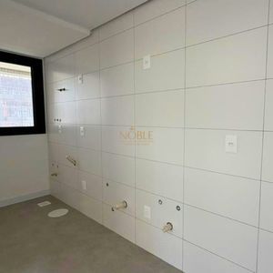 Apartamento com 80m², 2 dormitórios, 1 suíte, 1 vaga no Opportunity em Torres para Comprar