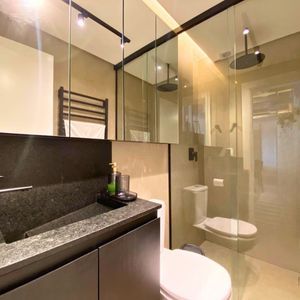 Apartamento com 49m², 1 dormitório, 1 suíte, 2 vagas no Vista Mare em Torres para Comprar