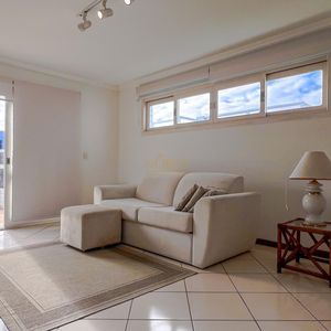 Cobertura com 220m², 3 dormitórios, 3 suítes, 2 vagas no Saint Germain em Torres para Comprar