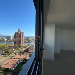 Apartamento com 78m², 2 dormitórios, 1 suíte, 1 vaga no Vista Mare em Torres para Comprar