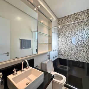 Casa de Condomínio com 187m², 3 dormitórios, 1 suíte, 4 vagas no Reserva das Águas em Torres para Comprar