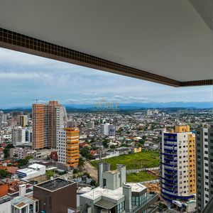 Cobertura com 270m², 3 dormitórios, 3 suítes, 2 vagas no Di milano em Torres para Comprar