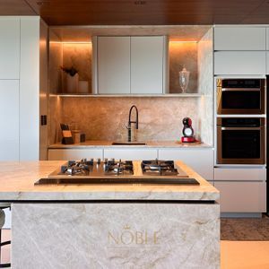 Cobertura com 344m², 3 dormitórios, 3 suítes, 3 vagas no Ares em Torres para Comprar