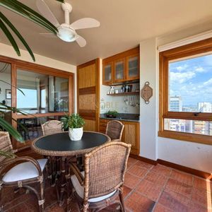 Apartamento com 190m², 3 dormitórios, 1 suíte, 1 vaga no Ville Saint Tropez em Torres para Comprar