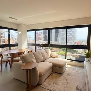 Apartamento com 92m², 2 dormitórios, 2 suítes, 1 vaga no Rosa dos Ventos em Torres para Comprar