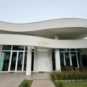 Casa de Condomínio com 293m², 3 dormitórios, 3 suítes, 2 vagas no Ocean Side em Torres para Comprar