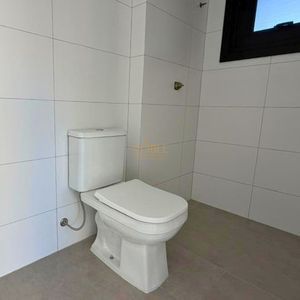 Apartamento com 111m², 3 dormitórios, 1 suíte, 1 vaga no Opportunity em Torres para Comprar