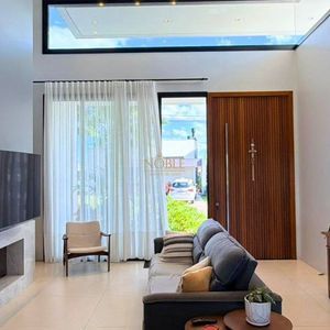 Casa de Condomínio com 196m², 3 dormitórios, 3 suítes, 2 vagas no Reserva das Águas em Torres para Comprar