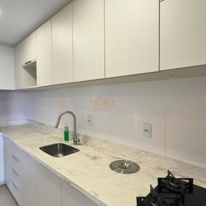 Apartamento, 2 dormitórios, 1 suíte, 1 vaga no Towers Trade Center em Torres para Comprar