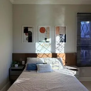 Casa com 243m², 4 dormitórios, 1 suíte, 2 vagas no bairro Stan em Torres para Comprar