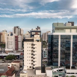 Apartamento com 99m², 3 dormitórios, 1 suíte, 1 vaga no Montreal em Torres para Comprar