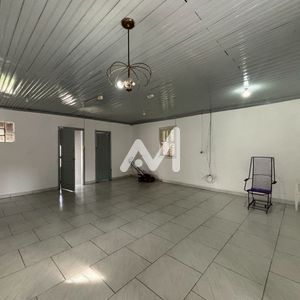 Casa Comercial com 60m² e 1 dormitório no bairro Centro em Lajeado para Alugar