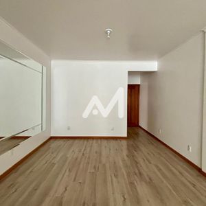 Apartamento com 106m² e 3 dormitórios no bairro Centro em Lajeado para Comprar ou Alugar