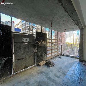 Apartamento com 200m², 4 dormitórios, 4 suítes, 3 vagas no Vanguard em Torres para Comprar