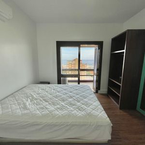 Cobertura com 380m², 4 dormitórios, 3 suítes, 2 vagas no Porto do Sol em Torres para Comprar