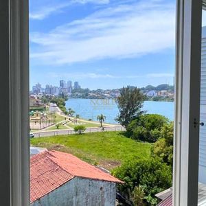 Apartamento com 140m², 3 dormitórios, 1 suíte, 1 vaga no Residencial Veneza em Torres para Comprar