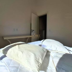 Casa, 5 dormitórios, 1 suíte, 3 vagas no bairro Praia Paraíso em Torres para Comprar