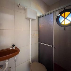 Casa com 100m², 2 dormitórios, 3 vagas no bairro Praia da Cal em Torres para Comprar