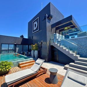 Apartamento com 113m², 3 dormitórios, 1 suíte, 2 vagas no Vista Mare em Torres para Comprar