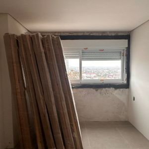 Apartamento com 90m², 3 dormitórios, 1 suíte, 2 vagas no Montreal em Torres para Comprar