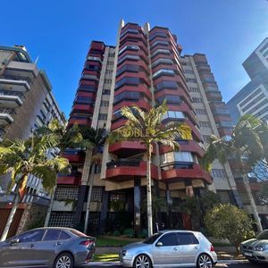 Apartamento com 144m², 3 dormitórios, 1 suíte, 2 vagas no Mares do Sul em Torres para Comprar