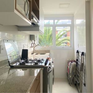 Duplex com 58m², 1 dormitório, 1 suíte, 1 vaga no CARPE DIEM em Torres para Comprar