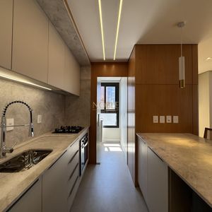 Apartamento com 114m², 3 dormitórios, 1 suíte, 1 vaga no Titanium em Torres para Comprar