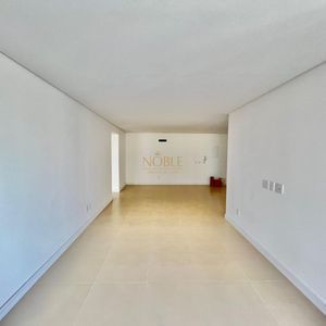 Apartamento com 84m², 2 dormitórios, 1 suíte, 1 vaga no San Pietro em Torres para Comprar