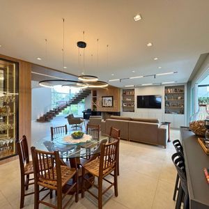 Casa de Condomínio com 435m², 4 dormitórios, 4 suítes, 4 vagas no Ocean Side em Torres para Comprar