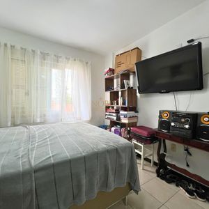 Apartamento com 95m², 3 dormitórios, 1 suíte, 1 vaga no Residencial das Palmeiras em Torres para Comprar