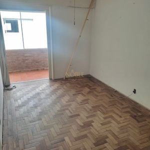 Apartamento com 120m², 3 dormitórios, 1 suíte, 1 vaga no Edifício José Picoral em Torres para Comprar