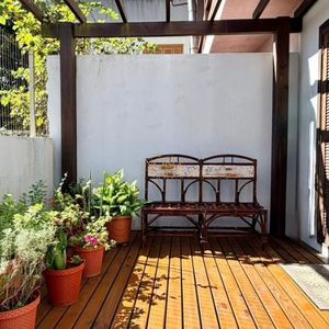 Casa com 228m², 3 dormitórios, 1 suíte, 2 vagas no bairro Stan em Torres para Comprar