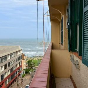 Apartamento com 60m², 2 dormitórios, 1 vaga no Sapt em Torres para Comprar