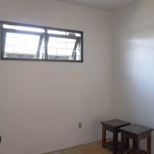 Casa com 260m², 5 dormitórios, 1 suíte, 2 vagas no bairro Praia Grande em Torres para Comprar