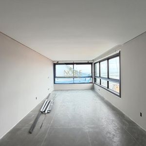 Apartamento com 101m², 3 dormitórios, 1 suíte, 2 vagas no Rambla Del Mar em Torres para Comprar