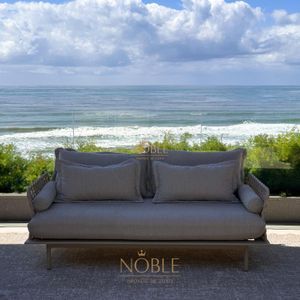 Cobertura com 344m², 3 dormitórios, 3 suítes, 3 vagas no Ares em Torres para Comprar