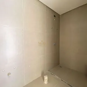 Apartamento com 108m², 3 dormitórios, 1 suíte, 2 vagas no Mirage em Torres para Comprar