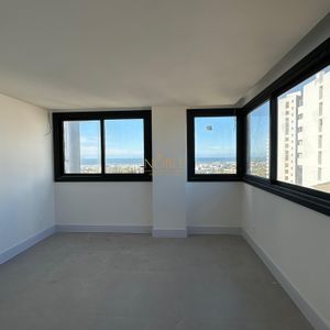 Apartamento com 78m², 2 dormitórios, 1 suíte, 1 vaga no Vista Mare em Torres para Comprar
