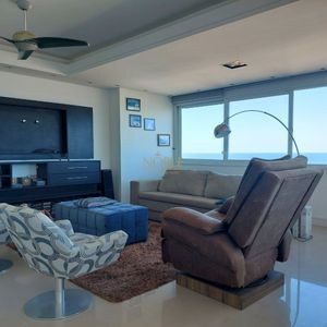 Apartamento com 134m², 3 dormitórios, 2 suítes, 2 vagas no Cortemaggiore em Torres para Comprar