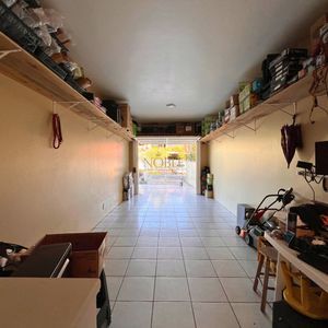 Casa com 184m², 3 dormitórios, 1 suíte, 2 vagas no bairro Igra Norte em Torres para Comprar