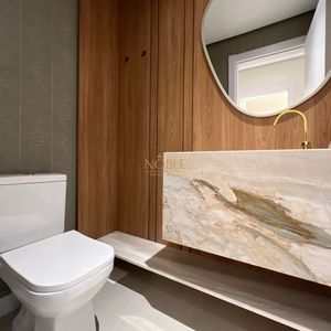 Apartamento com 91m², 2 dormitórios, 2 suítes, 2 vagas no Toronto em Torres para Comprar