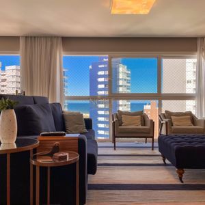 Apartamento com 130m², 3 dormitórios, 1 suíte, 2 vagas no Caravaggio em Torres para Comprar