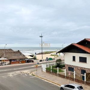 Apartamento com 157m², 4 dormitórios, 1 suíte, 1 vaga no São Domingos em Torres para Comprar