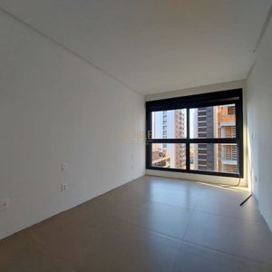 Apartamento com 109m², 3 dormitórios, 1 suíte, 2 vagas no Urban em Torres para Comprar