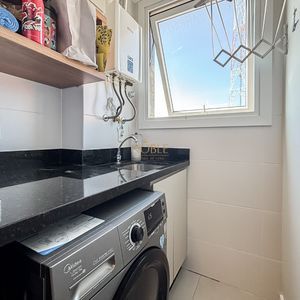 Apartamento com 63m², 2 dormitórios, 1 suíte, 2 vagas no Ilha de Creta em Torres para Comprar