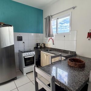 Pousada, 8 dormitórios, 3 suítes, 7 vagas no bairro Praia da Cal em Torres para Comprar